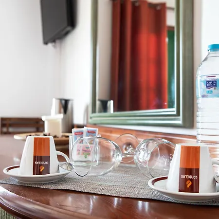 Couette-café Hotelito El Campo 2*