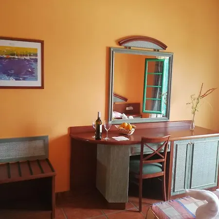 Hotelito El Campo 3* 雅伊萨