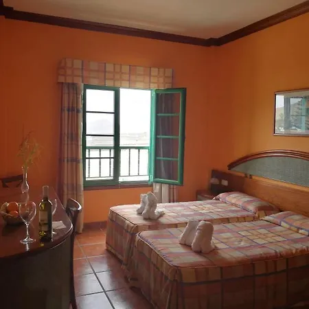 Hotelito El Campo Bed and Breakfast 2*